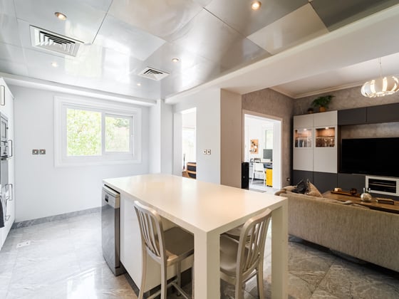 Priced to Sell | Extended | Internal Location, picture 8