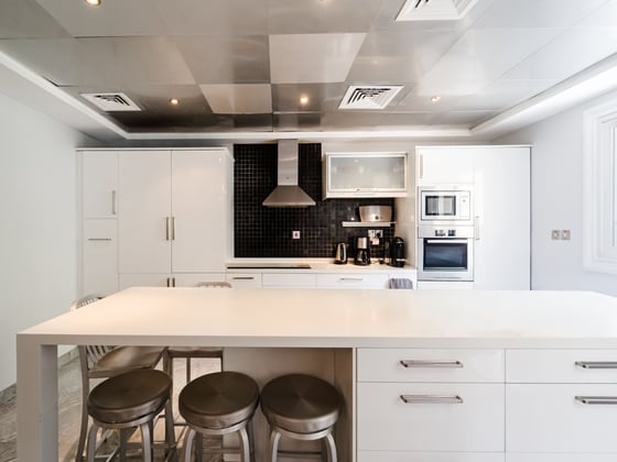 Priced to Sell | Extended | Internal Location, picture 7