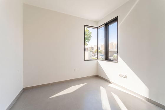 True Greenbelt | Corner | Motivated Seller, picture 11