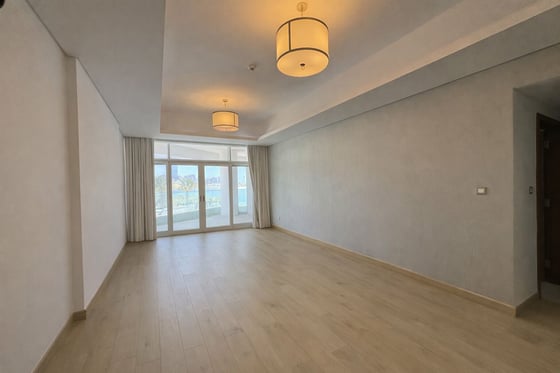 Sea View | Private Beach | Double Terrace, picture 2