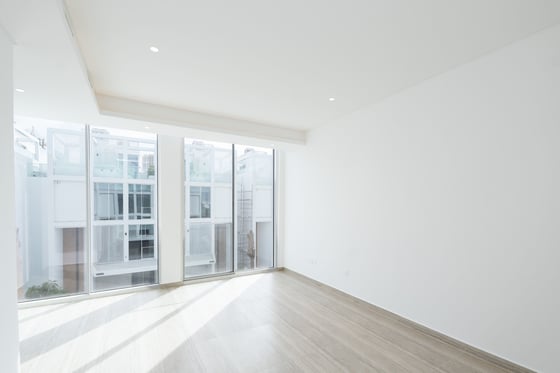 Rare Corner Unit | Single Row | Lagoon Facing, picture 13