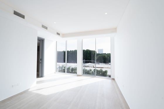 Luxury | Private Pool | Lift | Brand New | Vacant, picture 6