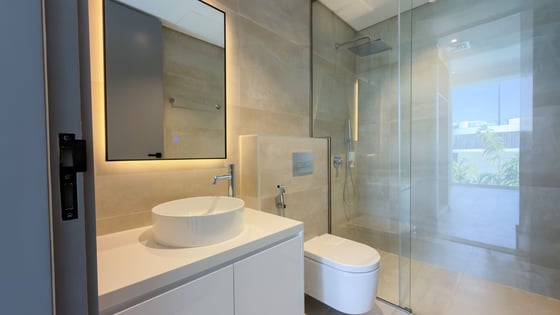 Stunning Lagoon View | Private Rooftop Pool, picture 11