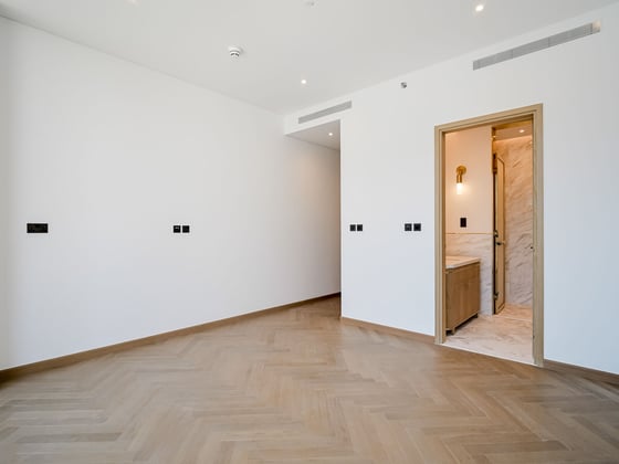 Refined Waterfront Apartment in Business Bay, picture 22