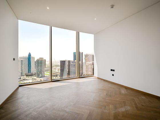 Refined Waterfront Apartment in Business Bay, picture 18