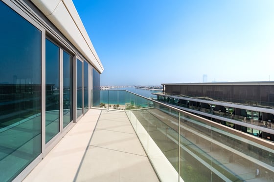 Luxurious Penthouse with Private Lift and Lobby, picture 30