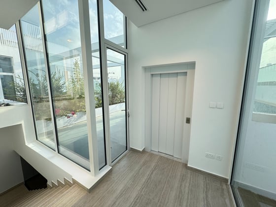 Prime Location | Private Rooftop Retreat, picture 25