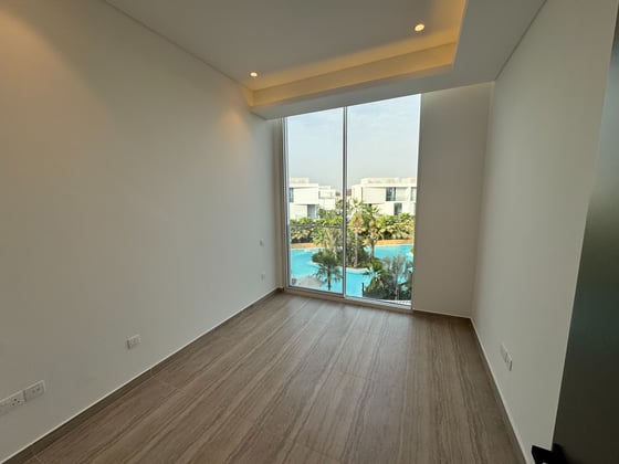 Prime Location | Private Rooftop Retreat, picture 16