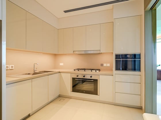 Refined Furnished Penthouse in Downtown Dubai, picture 7