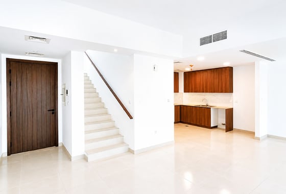 Well Maintained | Close to Pool | Tenanted, picture 1