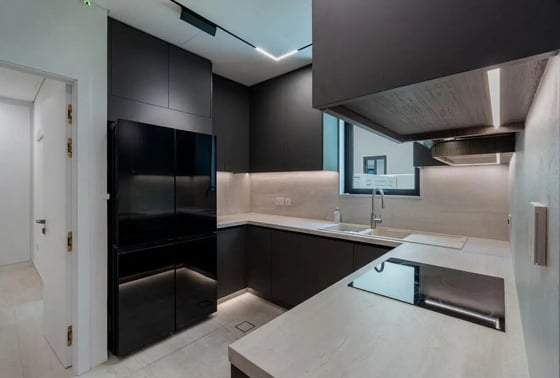 Fully Renovated | Corner Plot | Vacant Now, picture 8
