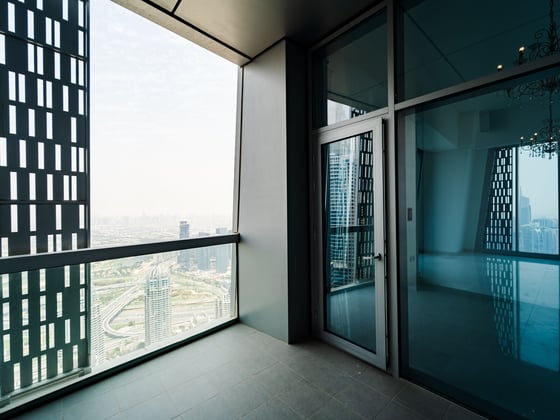 Penthouse w/ Private Pool | Stunning Views | Vacant, picture 23