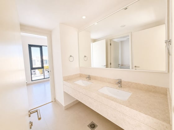 Vacant | Landscaped | Well Maintained..., picture 16