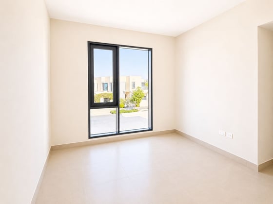 Vacant | Landscaped | Well Maintained..., picture 18