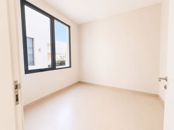 Vacant | Landscaped | Well Maintained..., picture 12