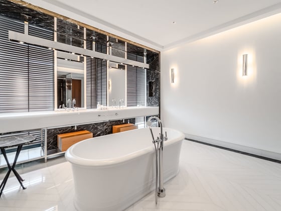 Never Lived In | Burj & Canal View | Best Price PSF, picture 19
