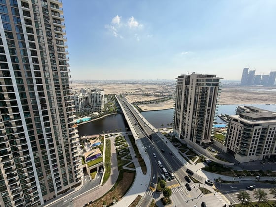 Higher Floor | Vacant | Water & Future Tower View, picture 2