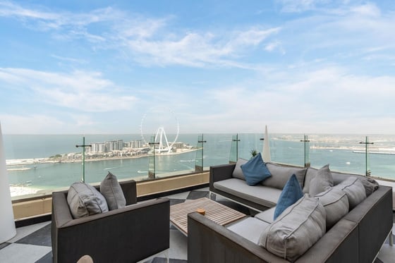 EXCLUSIVE |  EXEPTIONAL VIEWS | HUGE TERRACE | JACUZZI AND C, picture 1