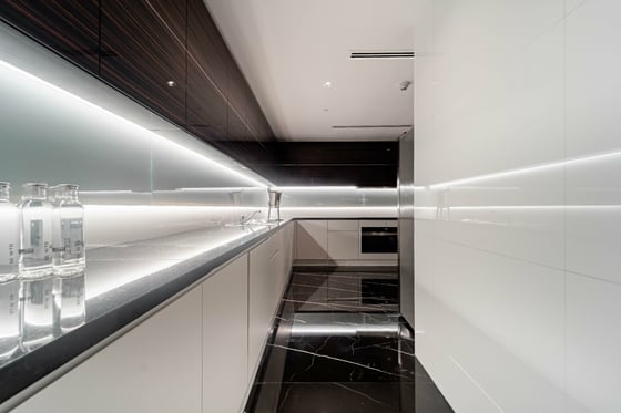 Presidential Suite | Amazing View | Luxury Living, picture 15
