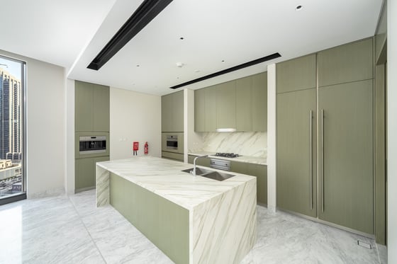 EXCLUSIVE LISTING | MID FLOOR | MOTIVATED SELLER, picture 7