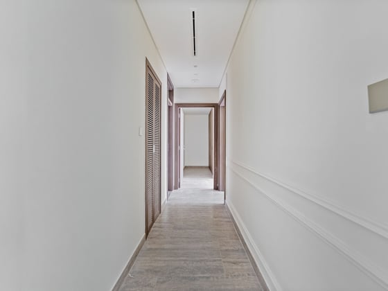 Stunning 2-BR | Waterfront View | Peninsula One, picture 16