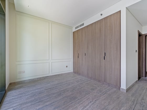 Stunning 2-BR | Waterfront View | Peninsula One, picture 10