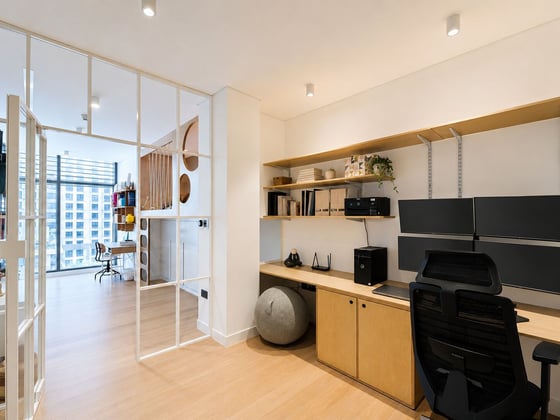 Fully Upgraded | Luxury Penthouse | Park Views, picture 14