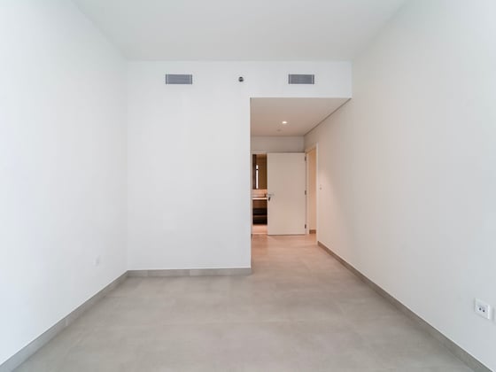 Boulevard Views | Brand New | Hot Location, picture 11