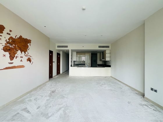 Stunning Views | Unfurnished | Maid's Room, picture 3