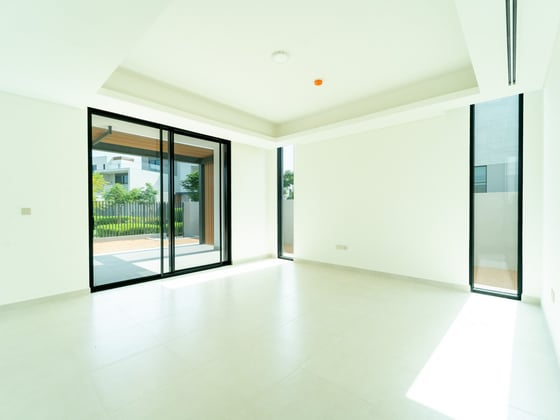 Stand Alone | Full Park View | Prime Location, picture 2