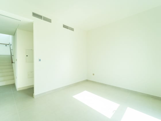 Stand Alone | Full Park View | Prime Location, picture 18
