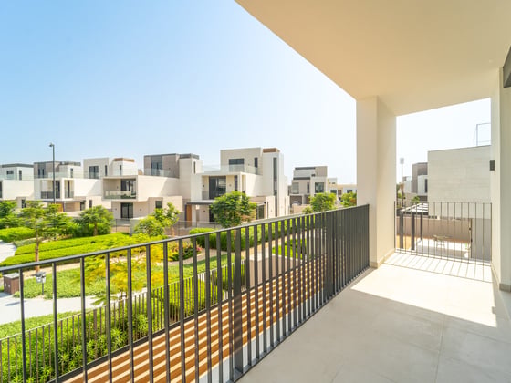 Stand Alone | Full Park View | Prime Location, picture 11