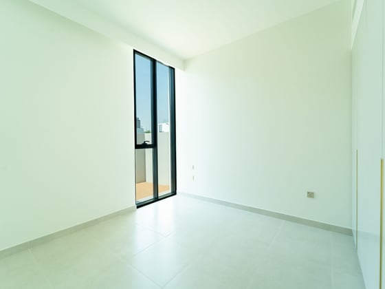 Stand Alone | Full Park View | Prime Location, picture 14