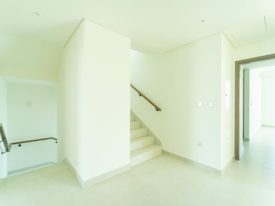 Stand Alone | Full Park View | Prime Location, picture 8