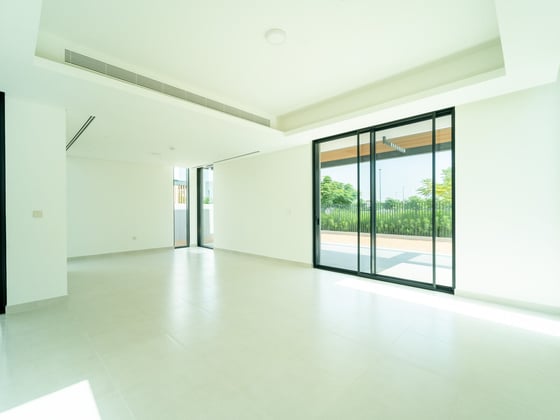 Stand Alone | Full Park View | Prime Location, picture 3