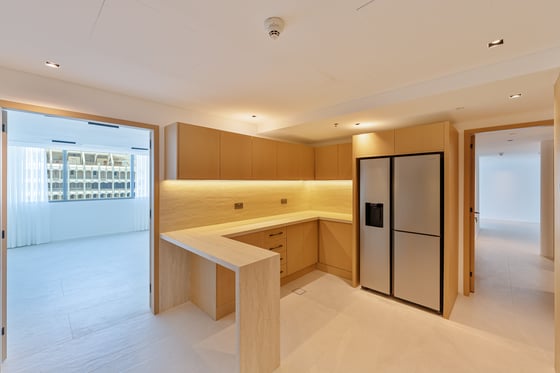 MODIFIED I UPGRADED | VACANT | HIGH FLOOR, picture 9