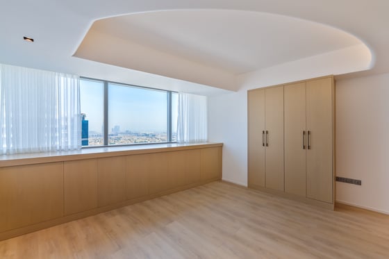 MODIFIED I UPGRADED | VACANT | HIGH FLOOR, picture 13