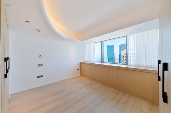 MODIFIED I UPGRADED | VACANT | HIGH FLOOR, picture 14