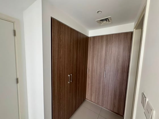 Low Floor | Garden Views | Vacant Now..., picture 12