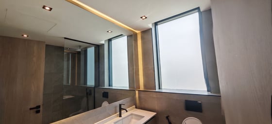 Spacious | Prime Location | Upgraded...., picture 17