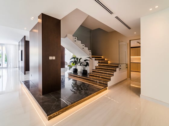 Luxury Redefined | Largest Layout | EXCLUSIVE, picture 6
