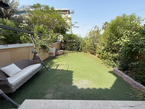 Vacant Now | Corner Unit | View Today..., picture 2