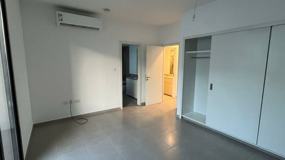 Motivated | 3Bed+Maid Type 2 | Tenanted No Notice, picture 4