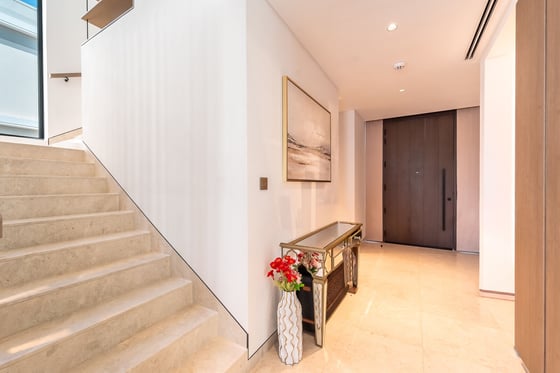 Vastu | Fully  Upgraded | Vacant on Transfer, picture 9