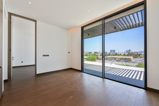LUXURY LIVING | PRIVATE POOL | PREMIUM FINISHES, picture 17