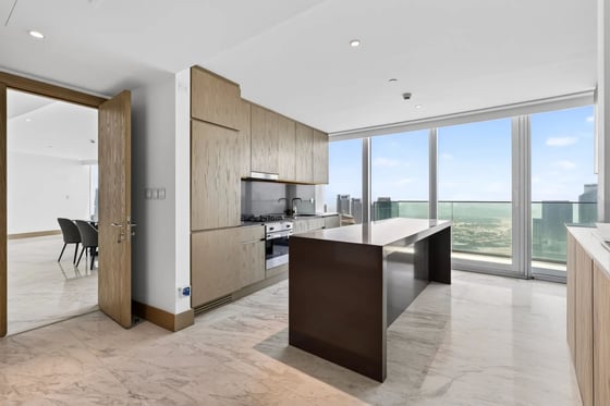 5-bedroom apartment for rent in Opera Grand Downtown Dubai, picture 6