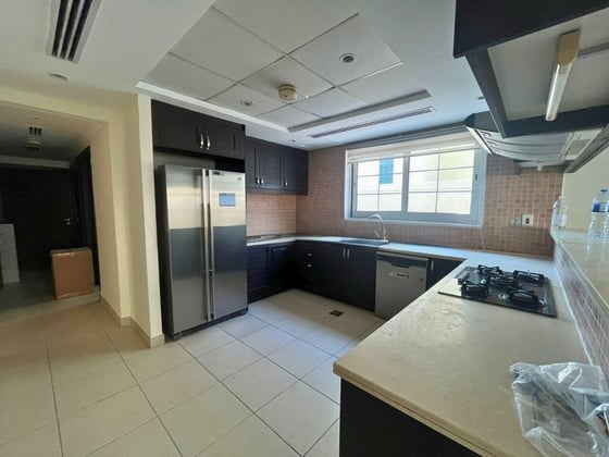 Landscaped | Internal | District 5 | Vacant August, picture 20