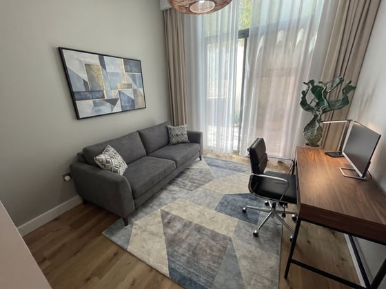 Upgraded | Central Location | Great Value, picture 3