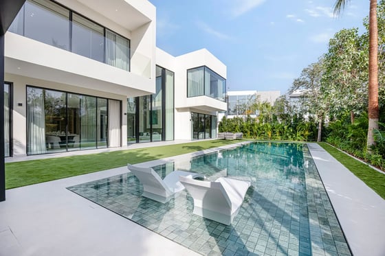5-bed fully furnished contemporary home in The Nest, picture 2