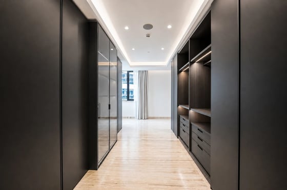 2 bed half-floor penthouse for sale at Volante, Business Bay, picture 16